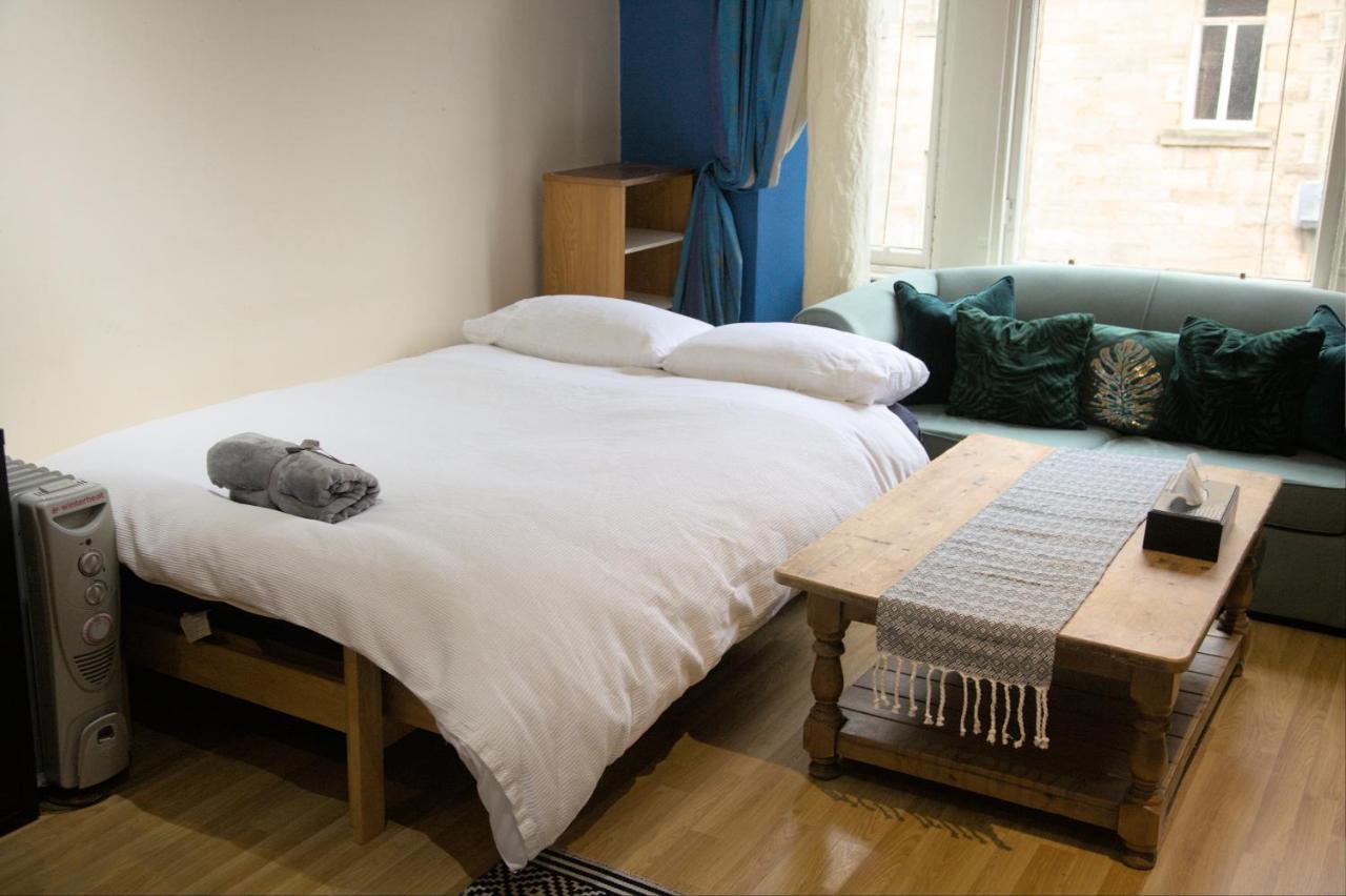 Appartamento Cosy N Comfy Flat In Historic Heart Of Edimburgo Esterno foto