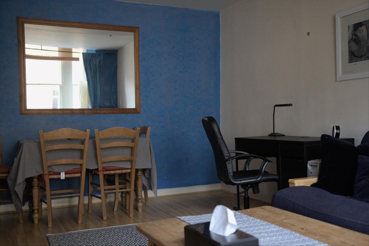 Appartamento Cosy N Comfy Flat In Historic Heart Of Edimburgo Esterno foto