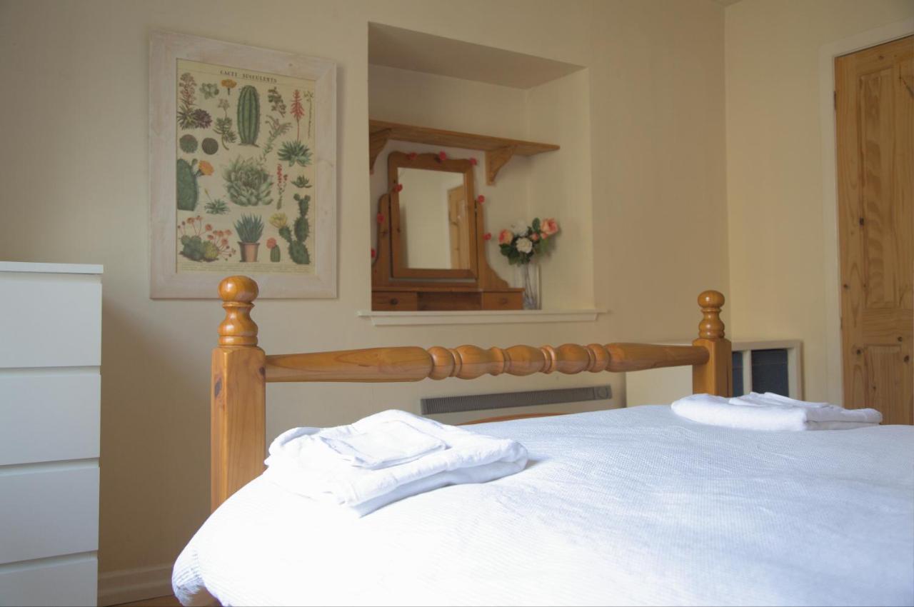 Appartamento Cosy N Comfy Flat In Historic Heart Of Edimburgo Esterno foto